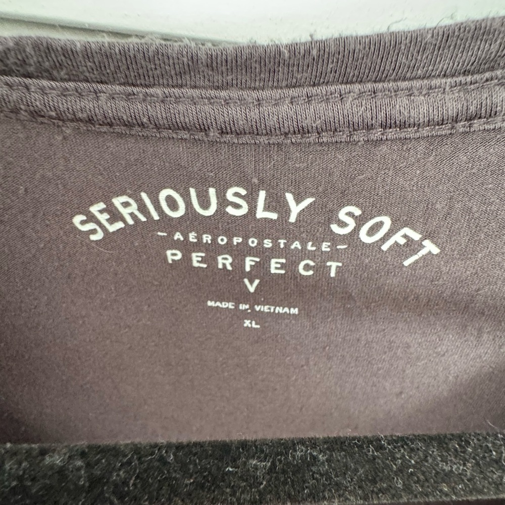 Aeropostale Tee Shirt - Picture 3 of 3